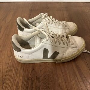 Veja sneakers